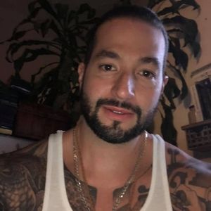 Meet your Posher, Jay